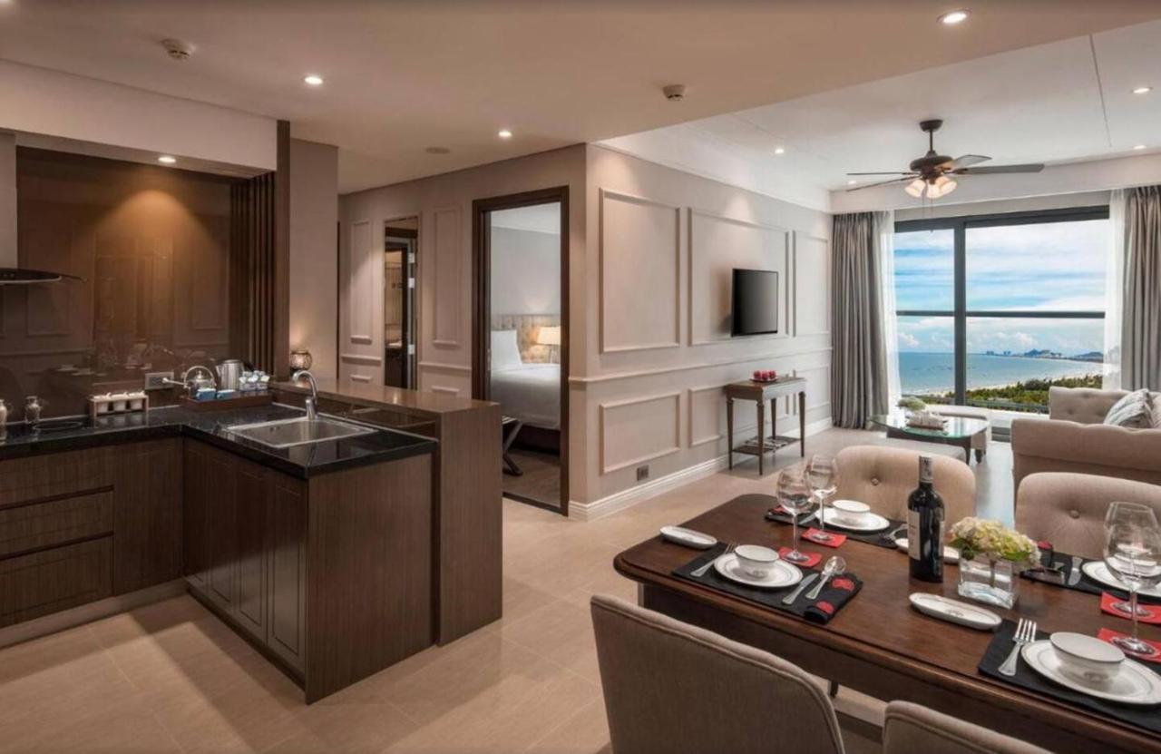 Luxury Apartment - Rooftop Swimming Pool - Beach Front - Hinata Apartment Da Nang Esterno foto