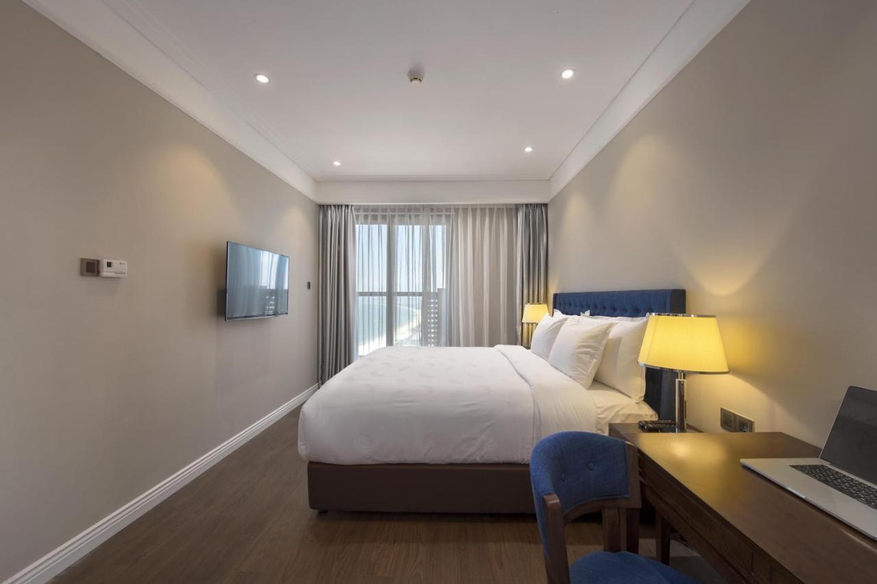 Luxury Apartment - Rooftop Swimming Pool - Beach Front - Hinata Apartment Da Nang Esterno foto