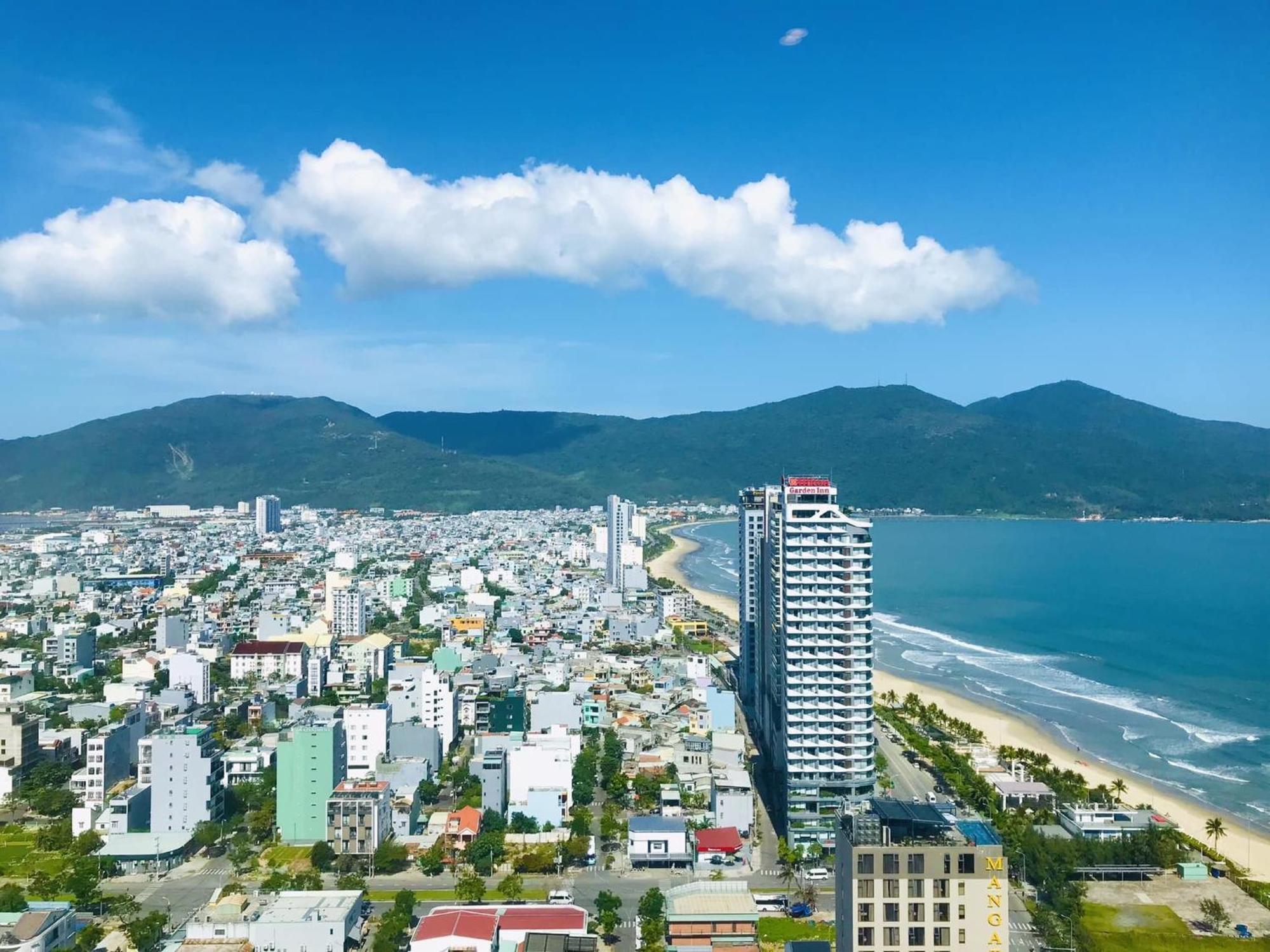 Luxury Apartment - Rooftop Swimming Pool - Beach Front - Hinata Apartment Da Nang Esterno foto