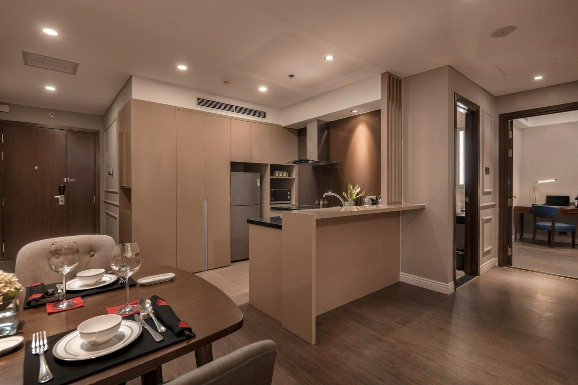 Luxury Apartment - Rooftop Swimming Pool - Beach Front - Hinata Apartment Da Nang Esterno foto