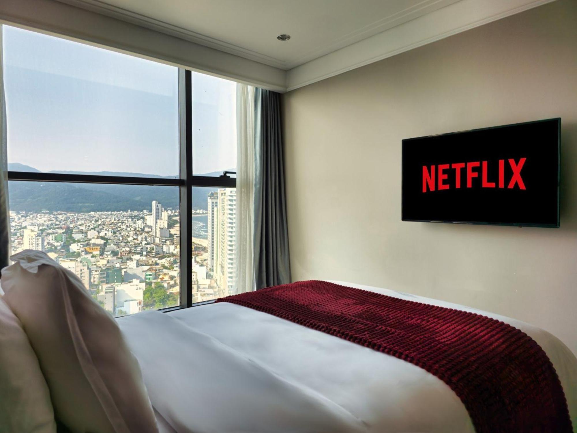 Luxury Apartment - Rooftop Swimming Pool - Beach Front - Hinata Apartment Da Nang Esterno foto