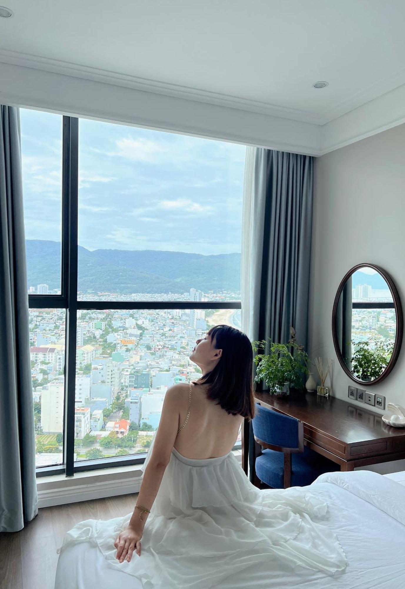 Luxury Apartment - Rooftop Swimming Pool - Beach Front - Hinata Apartment Da Nang Esterno foto