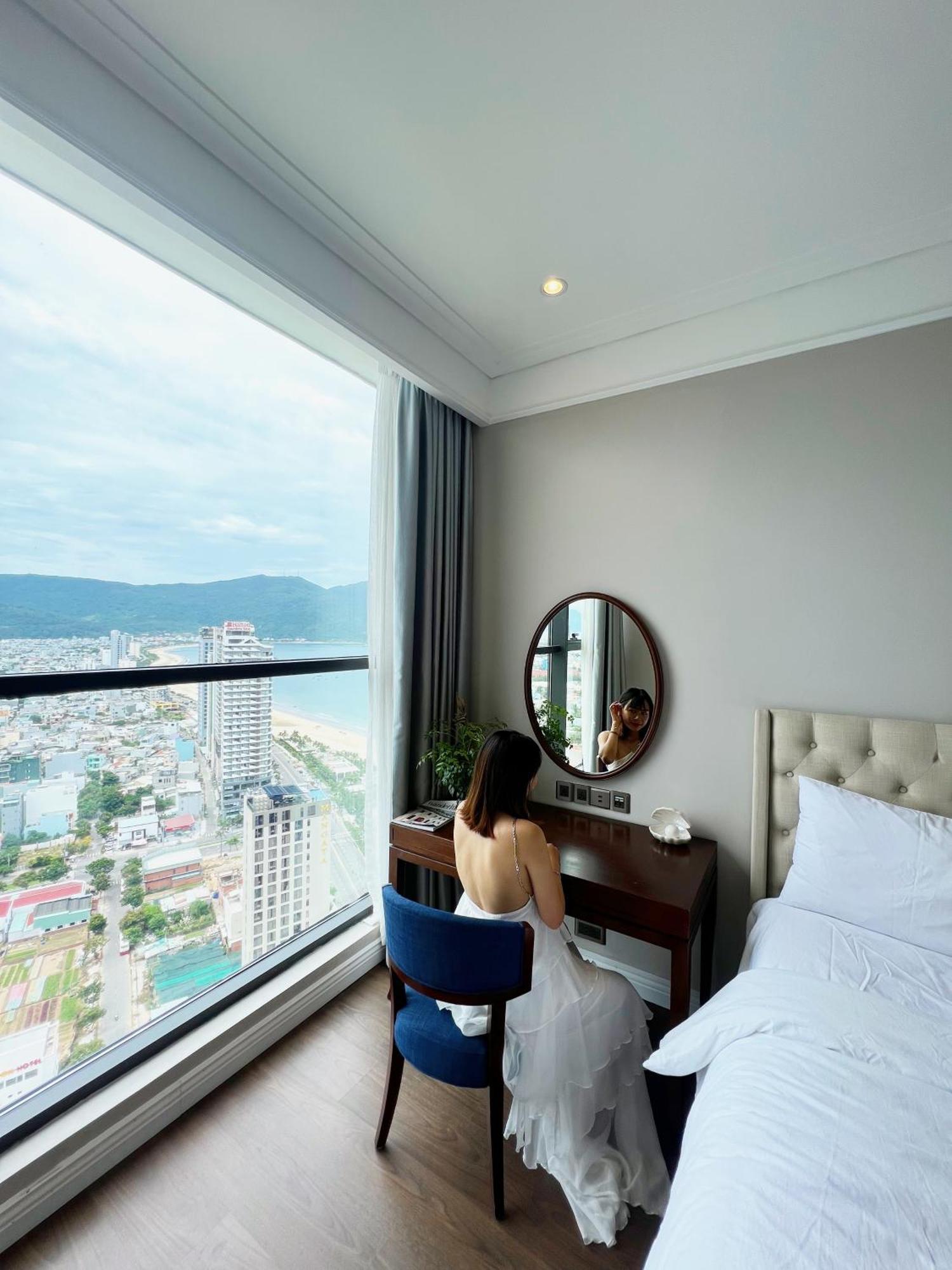 Luxury Apartment - Rooftop Swimming Pool - Beach Front - Hinata Apartment Da Nang Esterno foto